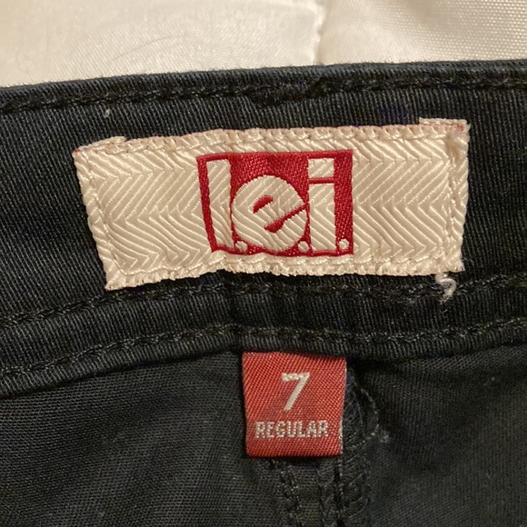L.E.I. Sophia Hipster Flare Size 7 Jeans Mid Rise Black NEW - Picture 5 of 8